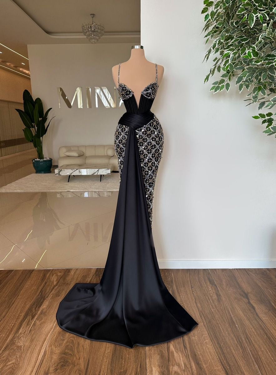 ROBES EN PERLES